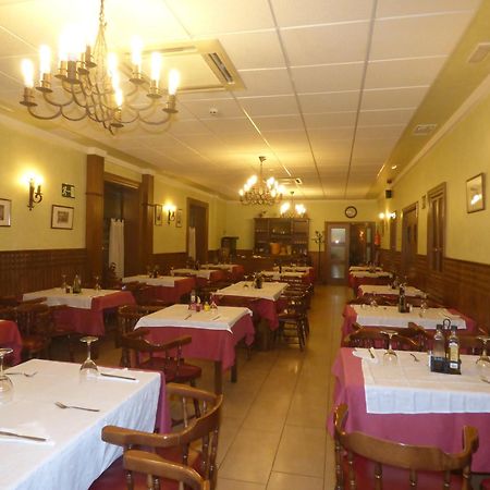Hostal La Perdiz Sonseca Екстериор снимка