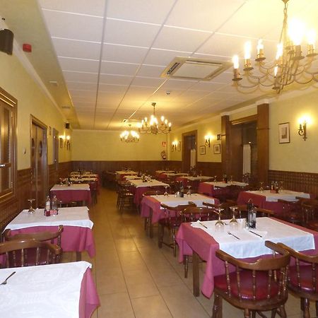 Hostal La Perdiz Sonseca Екстериор снимка