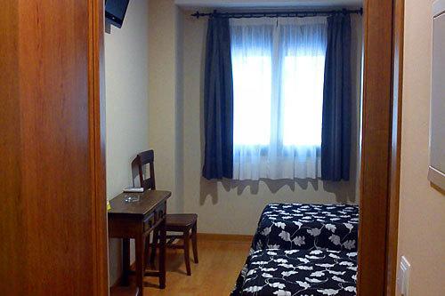 Hostal La Perdiz Sonseca Екстериор снимка