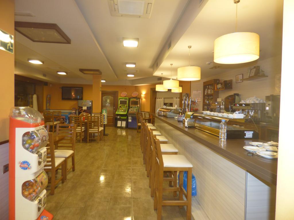 Hostal La Perdiz Sonseca Екстериор снимка