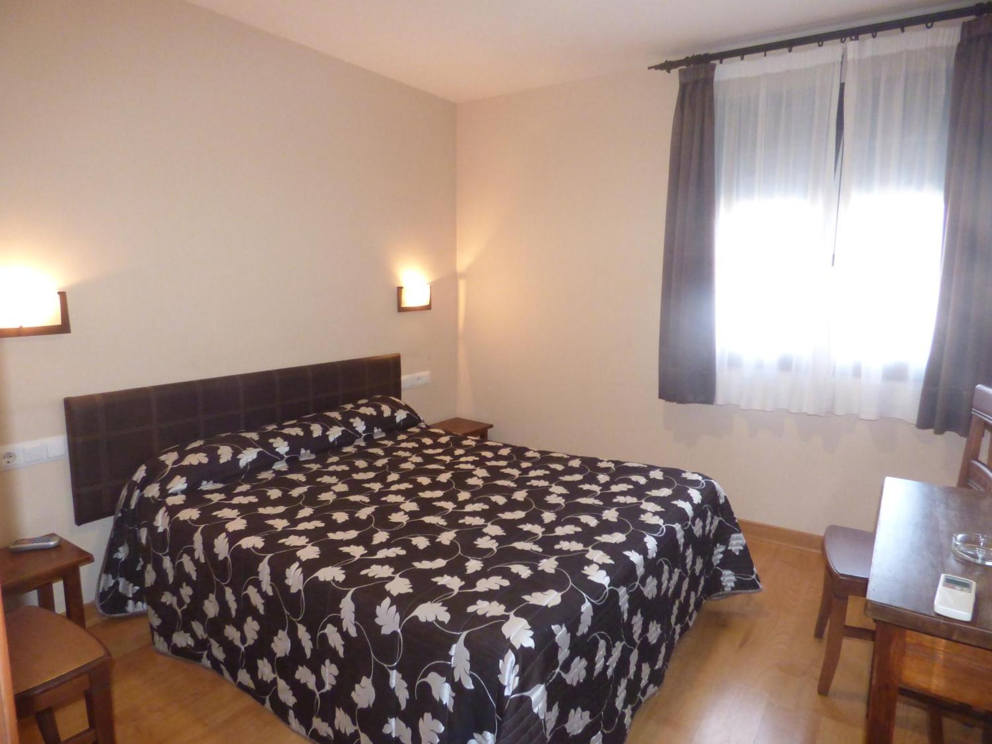 Hostal La Perdiz Sonseca Екстериор снимка
