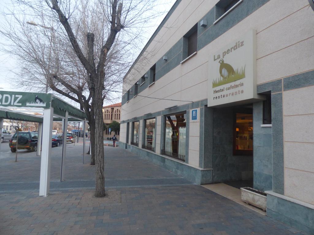 Hostal La Perdiz Sonseca Екстериор снимка